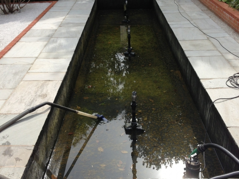 Broxbourne, Hertfordshire water feature clean