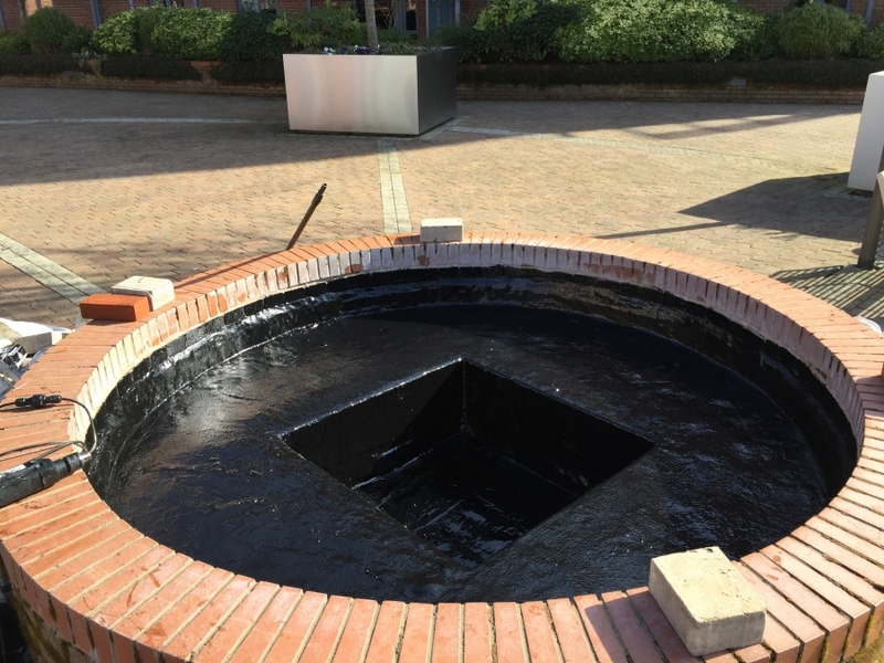 Oxford waterfeature clean and GRP