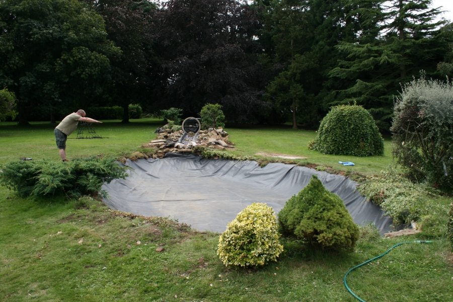 Firestone pond liner install Bury St Edmunds, Suffolk