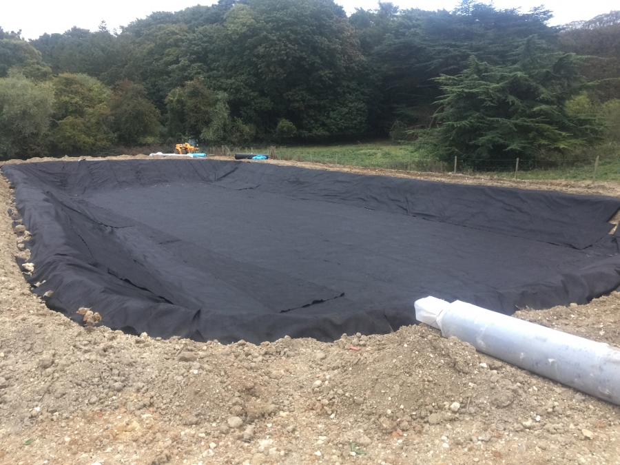 Great Hallingbury, Essex stock pond construction, Firestone EPDM linings, Fish supply and fish transportation