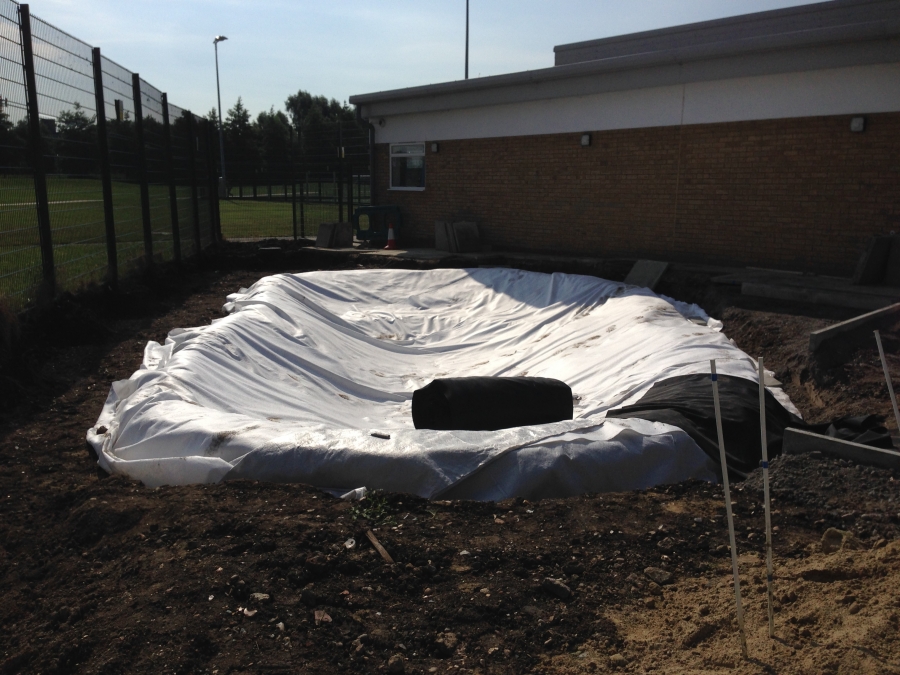 SealEco Pond liner install Richmond London