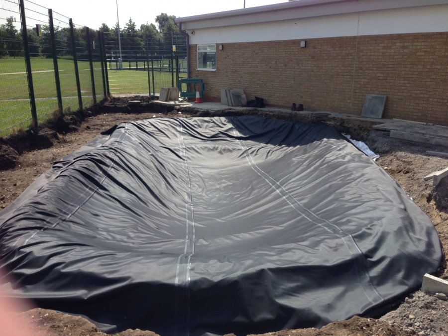 SealEco Pond liner install Richmond London